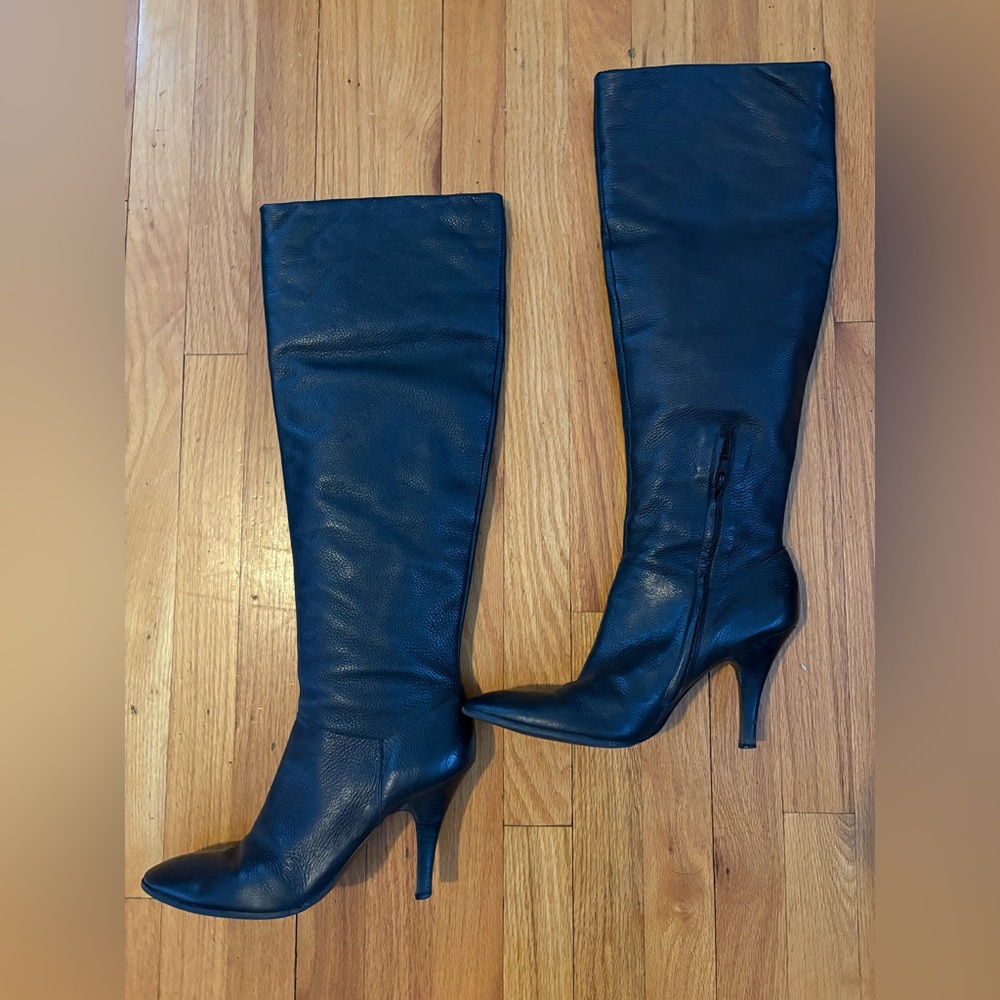 Vince Camuto Black Leather Heeled Boots